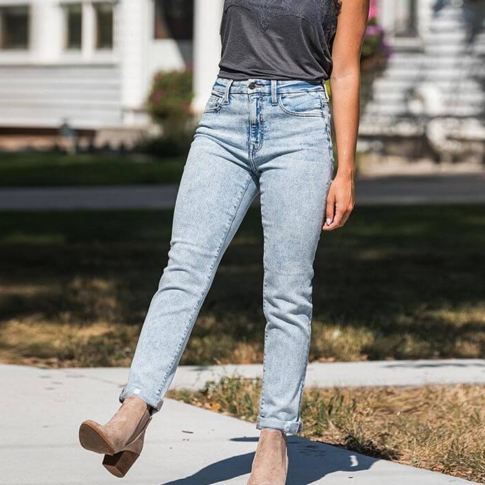 Mom jeans